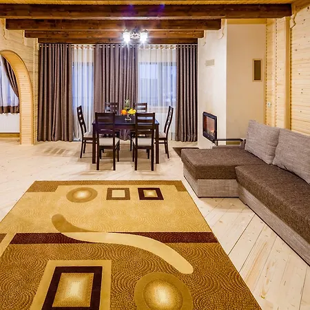 Family Kaskad * バコヴェル