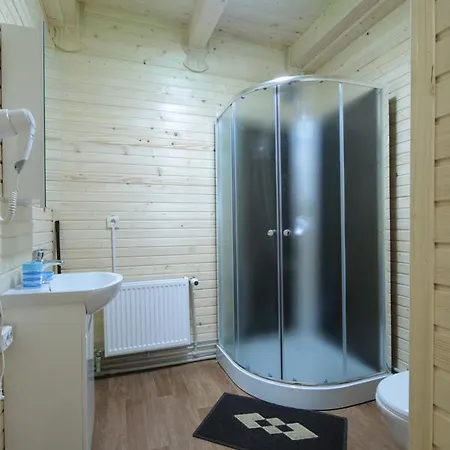 Family Kaskad Hotel *