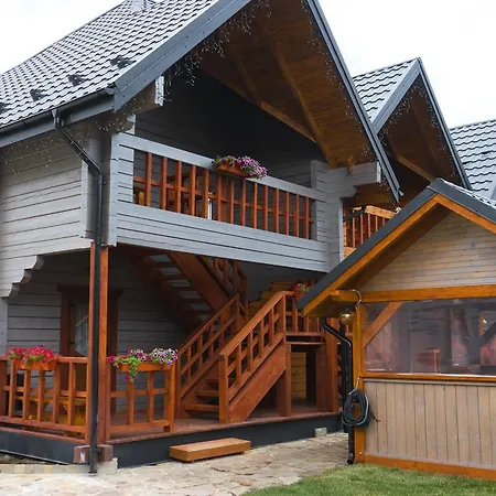 Family Kaskad ホテル